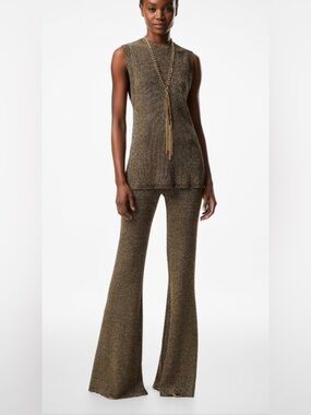 House Of Harlow 1960 Ribbed Mock Neck Sleeveless Top And Flared Leg Pants